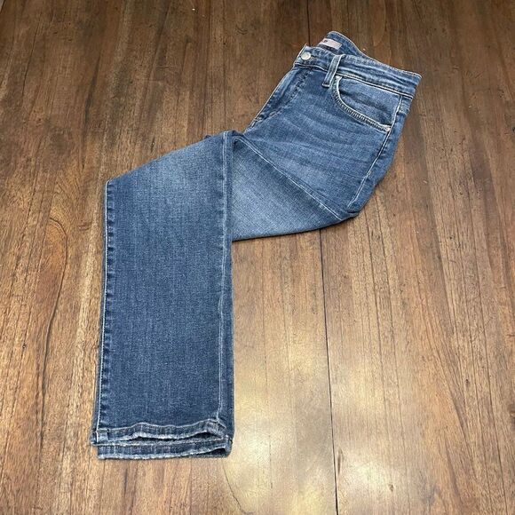 Joe’s Jeans Ankle Jeans  - Picture 3 of 9